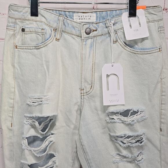 Nature Denim Kyler Mom Jeans Distressed Light Wash Womens Size 9 NWT - Picture 2 of 14